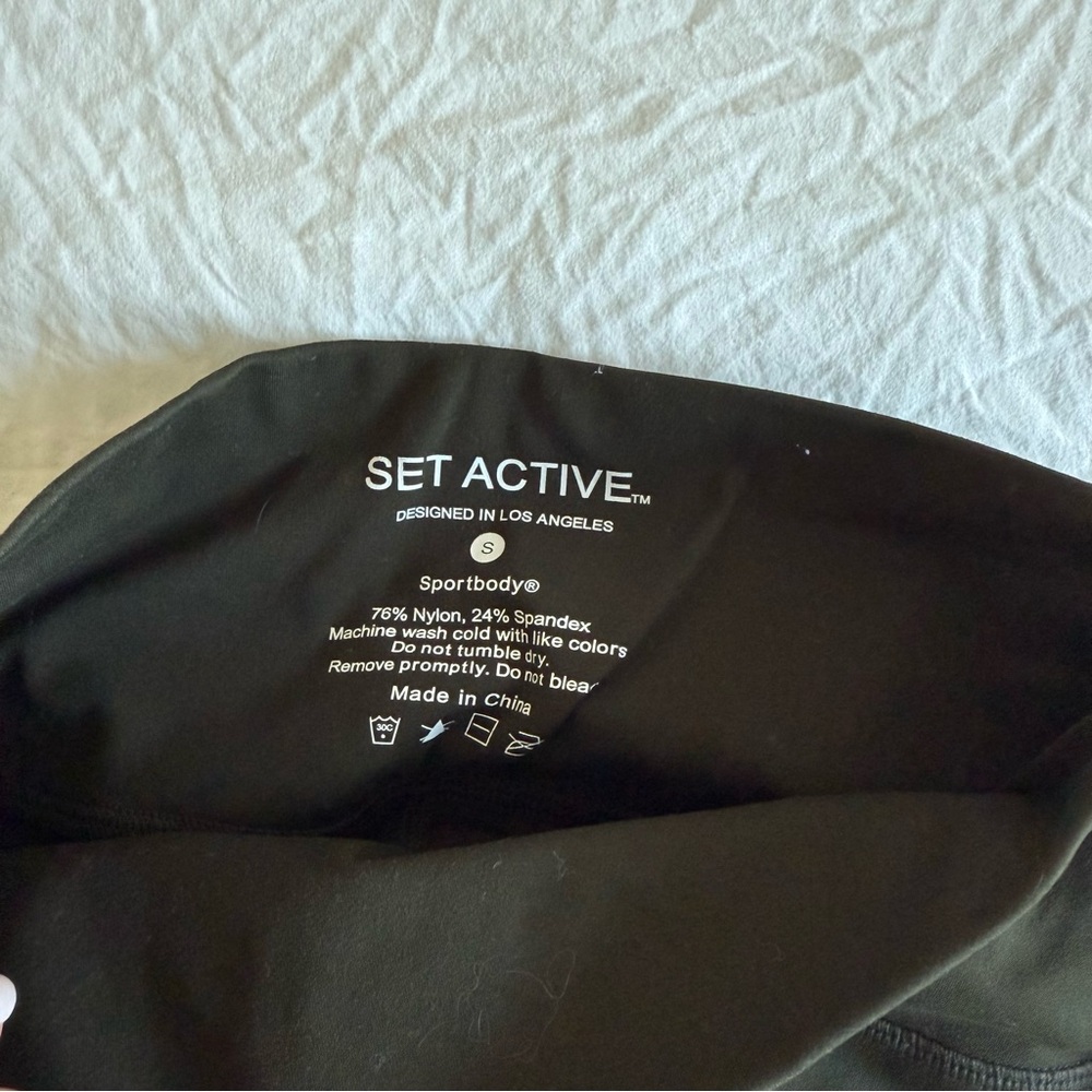 Set Active Set - image 5